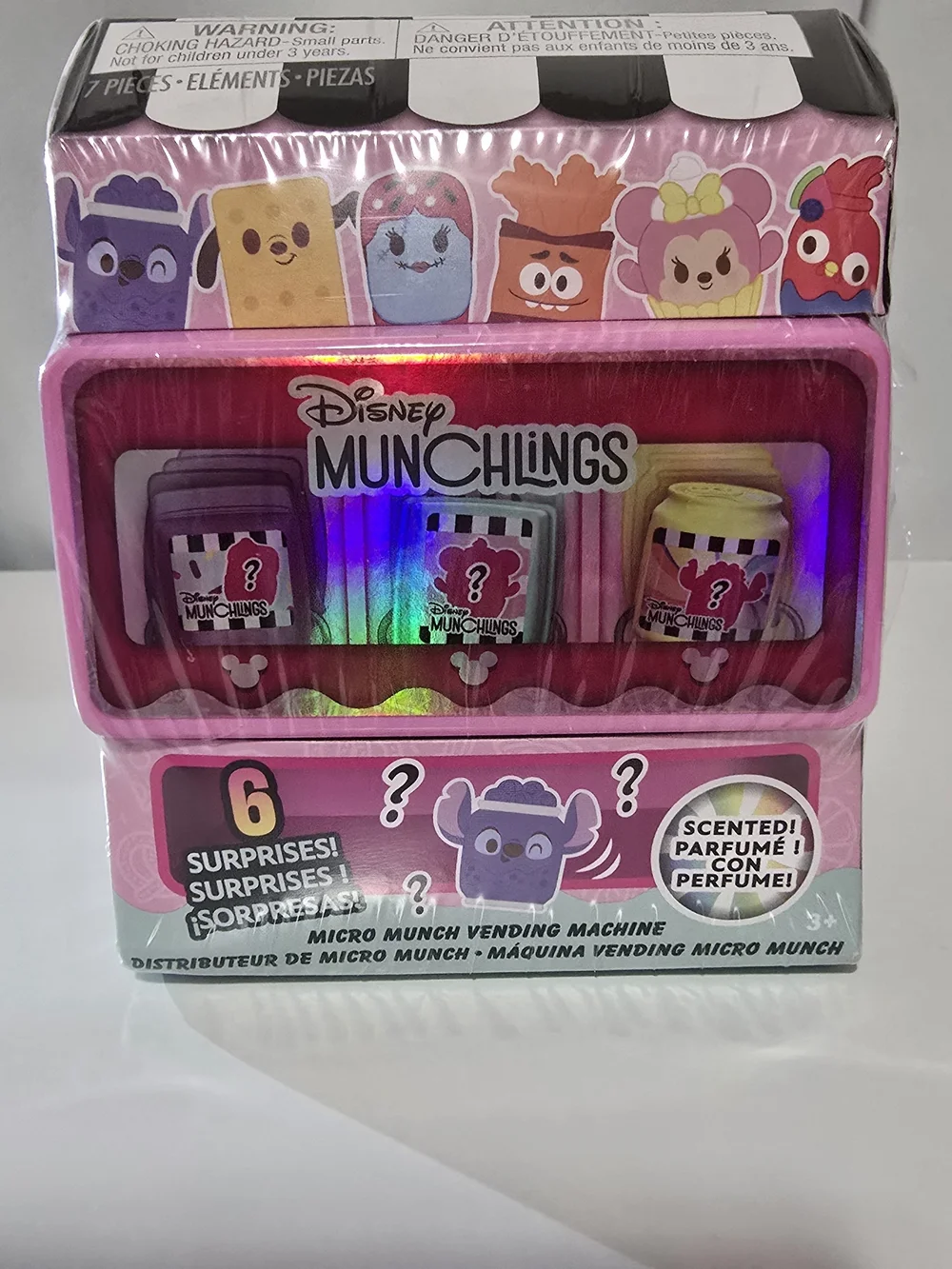 Disney Munchlings Micro Munch Vending Machine - Pink Scented Kids Toy
